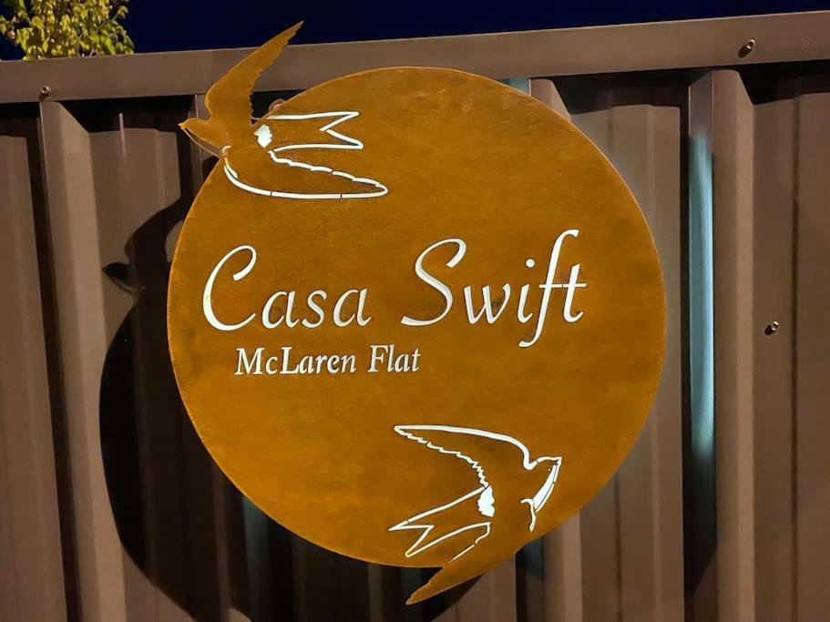 Casa Swift Hotel McLaren Flat Exterior photo